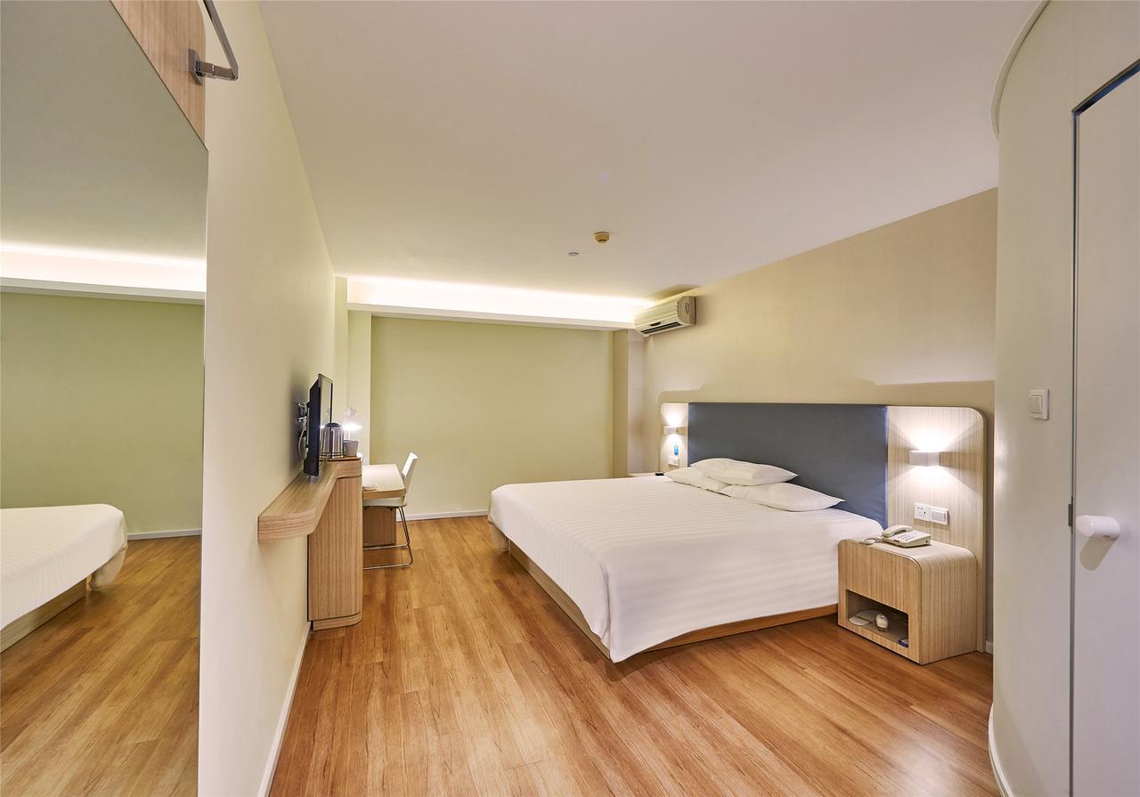 Hanting Hotel Zhuhai Qinglu Middle Road Екстериор снимка