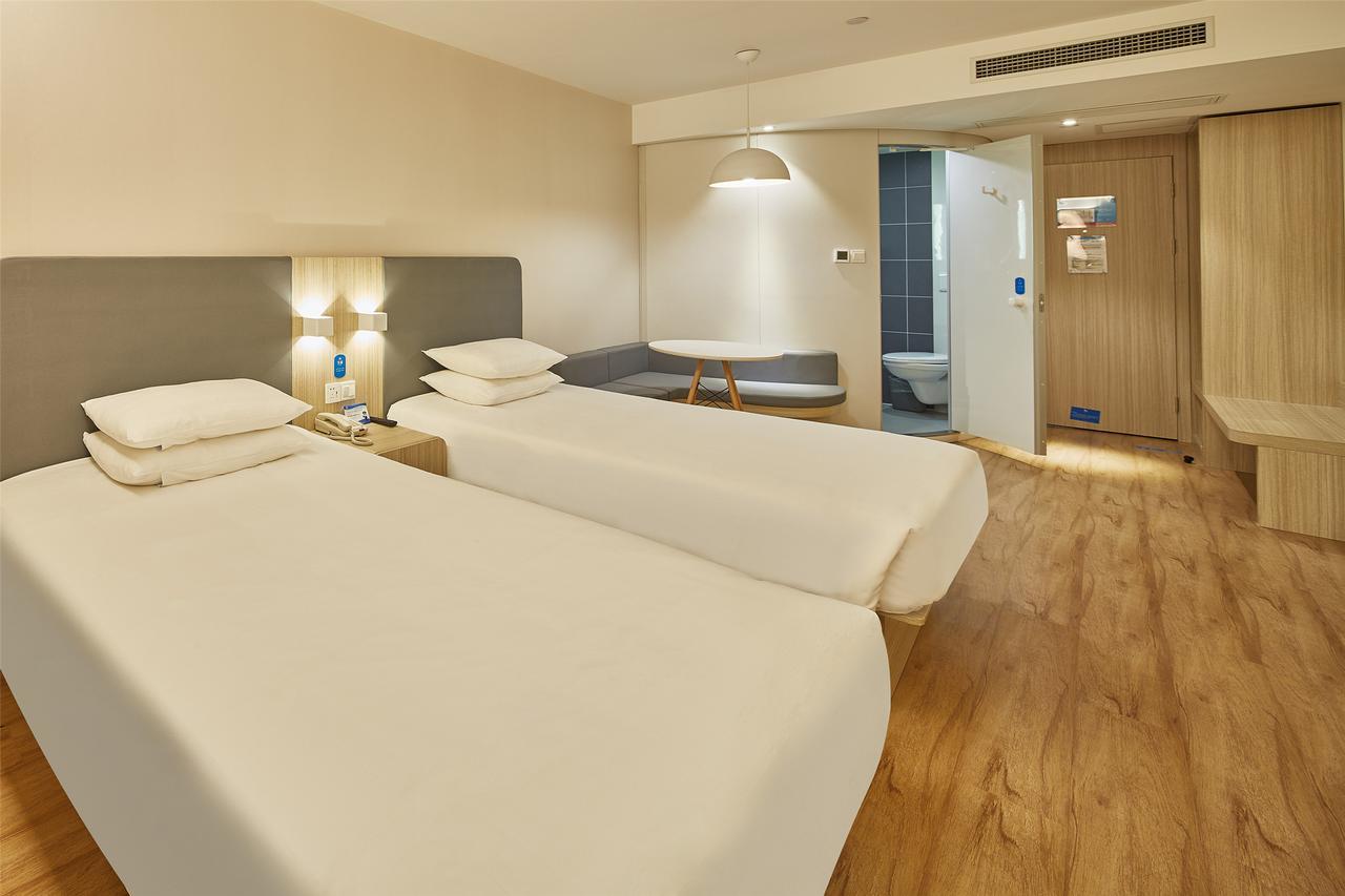 Hanting Hotel Zhuhai Qinglu Middle Road Екстериор снимка