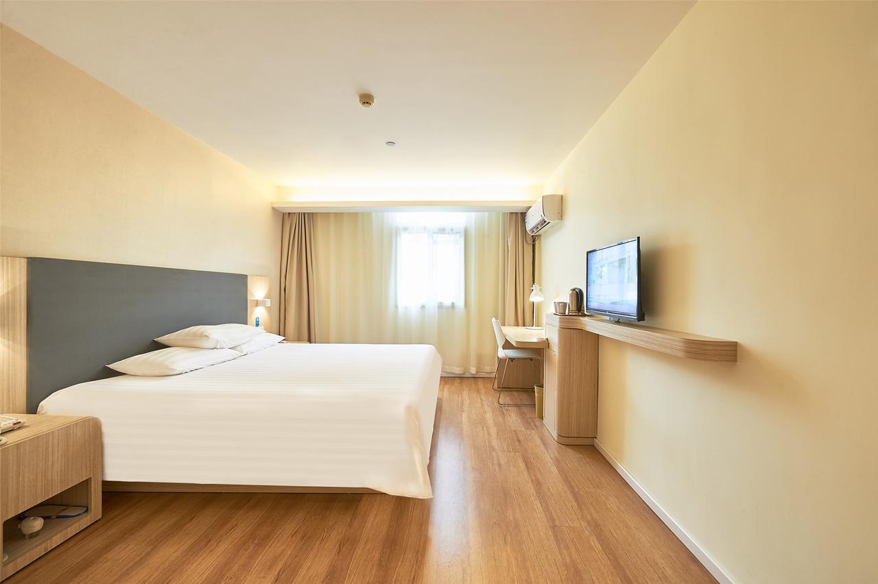 Hanting Hotel Zhuhai Qinglu Middle Road Екстериор снимка